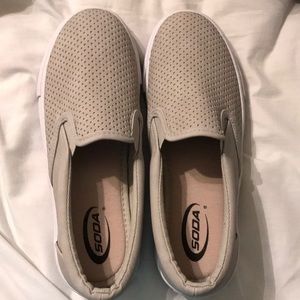 Soda slip on shoes in clay color